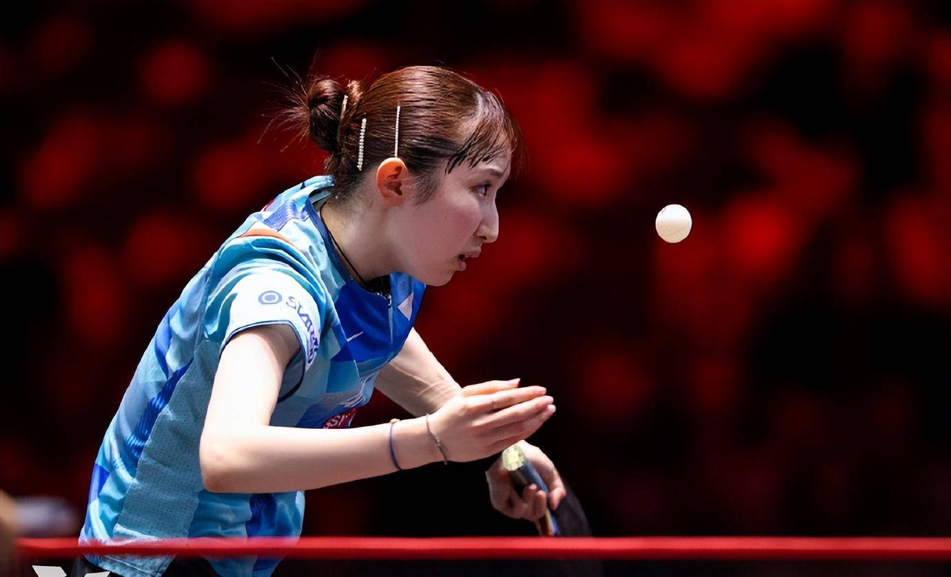 爱游戏ayx官网 MAD带队取胜！，莱万多夫斯基重要时刻持续失利赛场气氛高涨